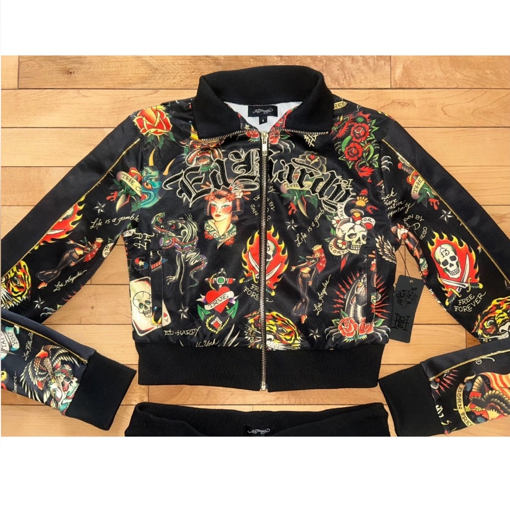 NEW! ED HARDY Y2K Shrunken Flashboard Tracksuit Jacket & Pant Set Size S - Picture 6 of 7